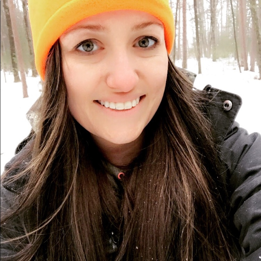 Meet your Posher, Danielle